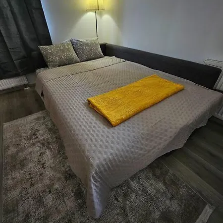 Trendy & Quiet Urban Oasis Flat 아파트 *